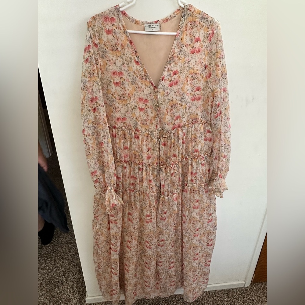 Floral V-Neck Dress in Pink and Cream